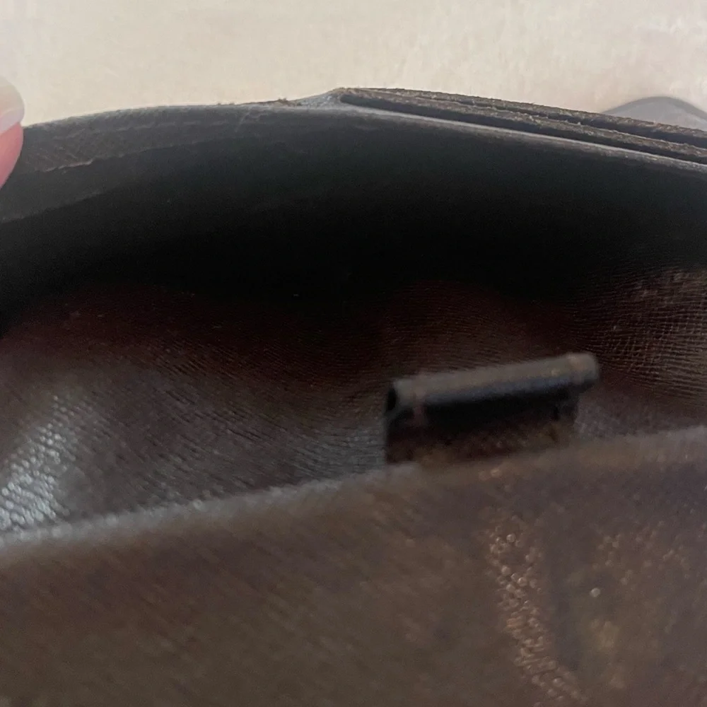 Authentic Louis Vuitton Long Wallet - Picture 11 of 11